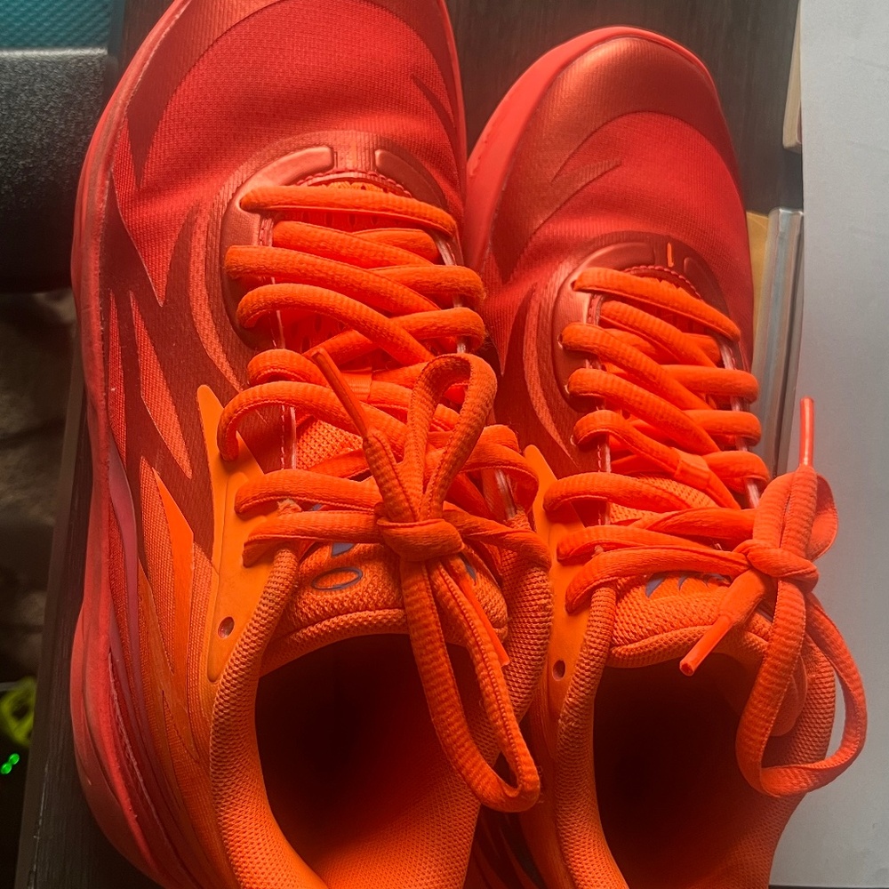 Puma M.E.L.O basketball sneakers - gently used!